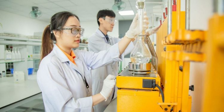 Việc đó chất lượng kiểm soát dễ dàng hơn
