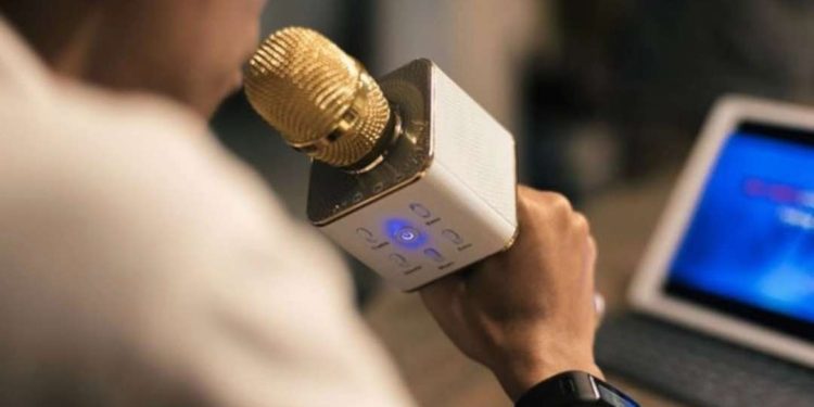 Mic Bluetooth tốt là mic có đầy đủ các chức năng cơ bản