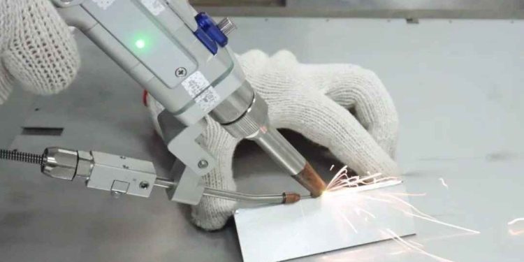 Hướng dẫn cách sử dụng máy hàn laser chi tiết từ A - Z