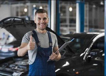 Mức lương của kỹ sư ô tô được phân theo cấp bậc, vị trí như thế nào