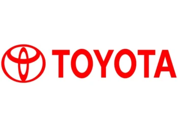 Toyota giữ nguyên cấu trúc logo cốt lõi suốt hơn 30 năm